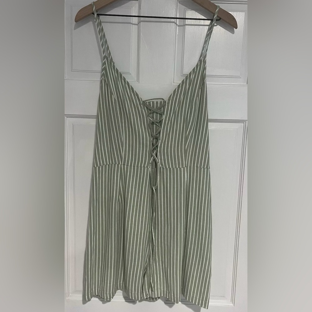 NWT Vero Moda Juniors XL Lace‎ Up Romper Linen Blend Green & White Stripes NEW